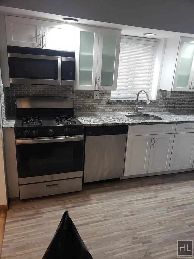 Photo - LITTLEFIELD AVENUE Unit 1