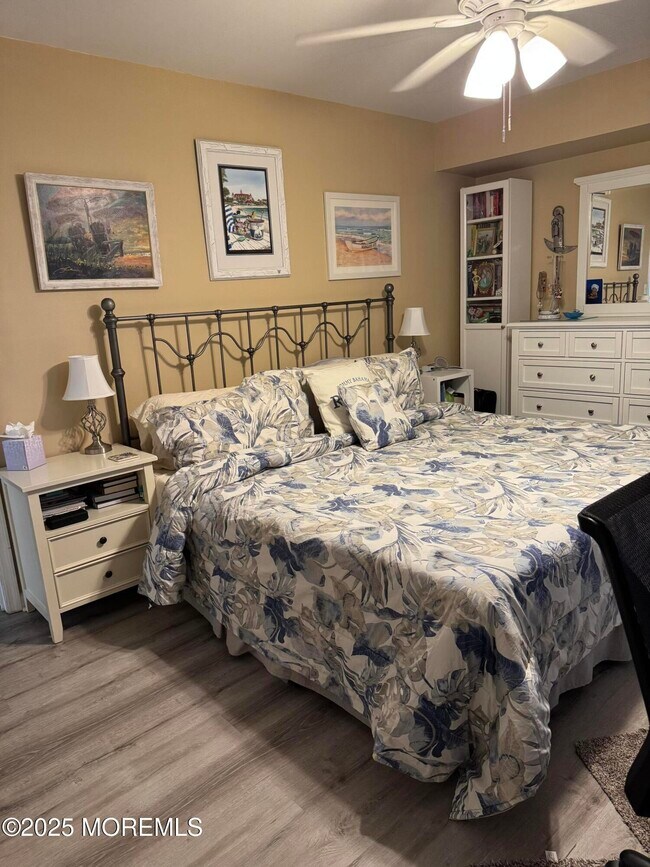 Photo - 206 Brinley Ave Unidad A