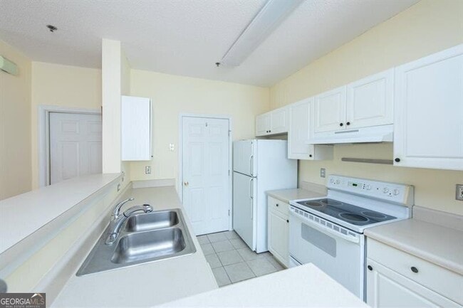 Photo - 709 Spring Heights Ln