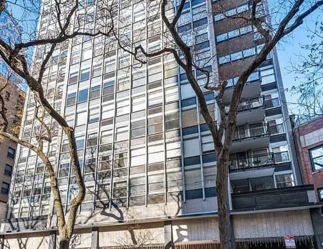 Photo - 30 E Elm St Unit 3D