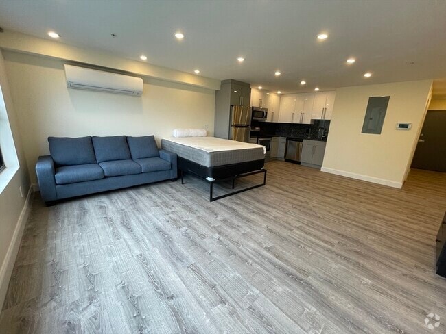 Building Photo - 1028 Commonwealth Ave Unit 305 Rental