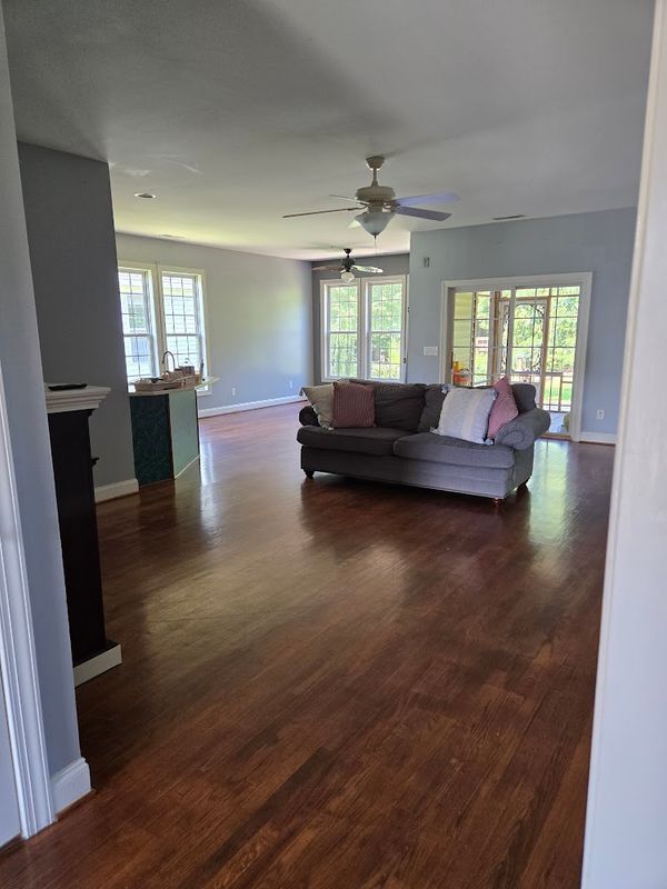 Photo - 2761 Country Club Dr