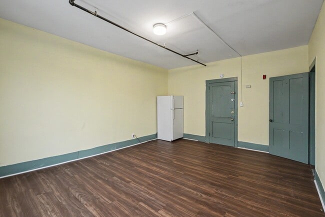 128 High St Unit 2