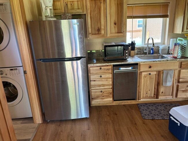 Photo - 218 Pheasant Rd