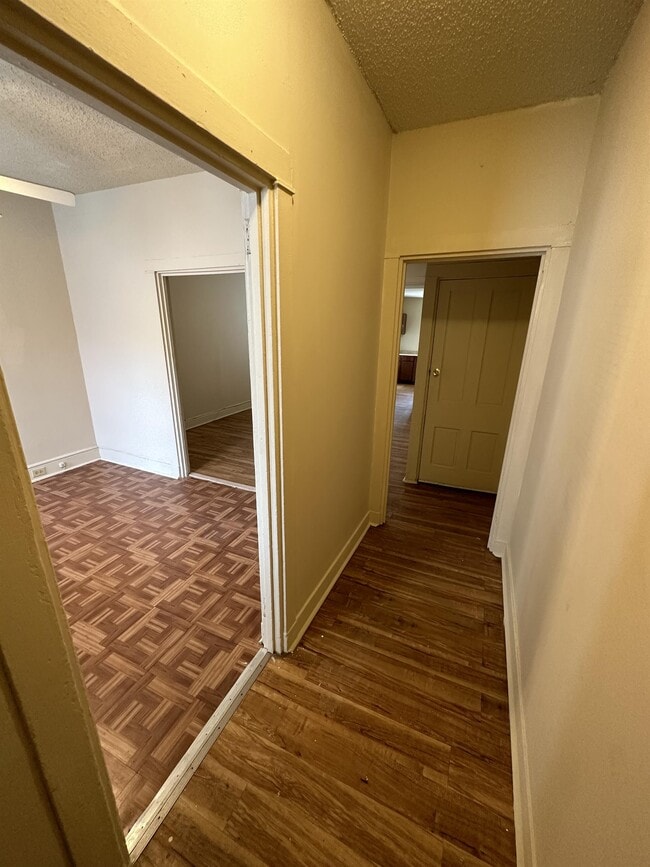 Photo - 326 Beaver St