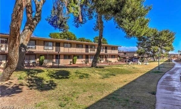 Photo - 615 S Royal Crest Cir Rental