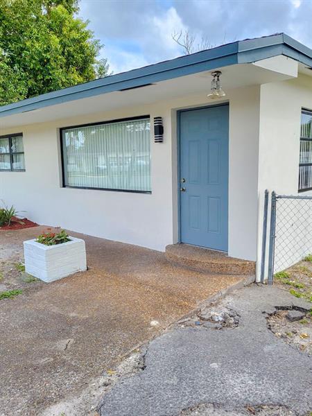 Building Photo - 2941 NW 12th St Rental