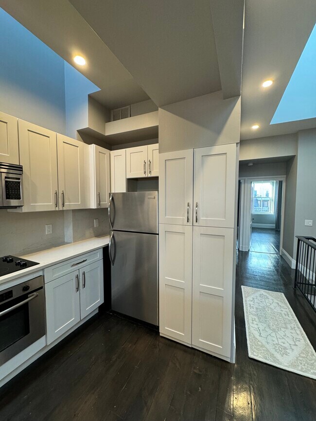 Photo - 265 Beacon St Unit 5