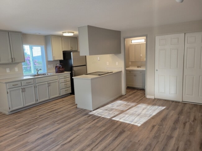 Photo - 908 Delta Ave Unidad 5