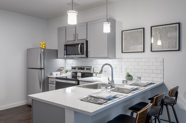 Photo - Axis at Ansel