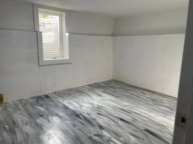 Photo - 1106 N 60th Ave