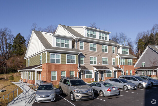 Building Photo - Robinson Overlook Rental