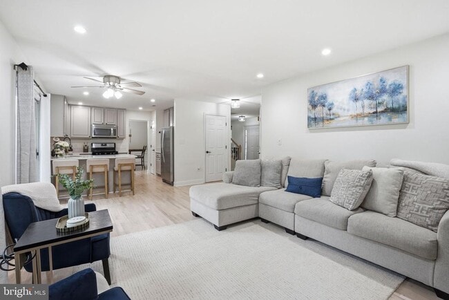 Photo - 5710 Ridgedale Dr
