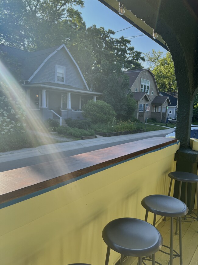 Photo - 210 Bucholz Ct