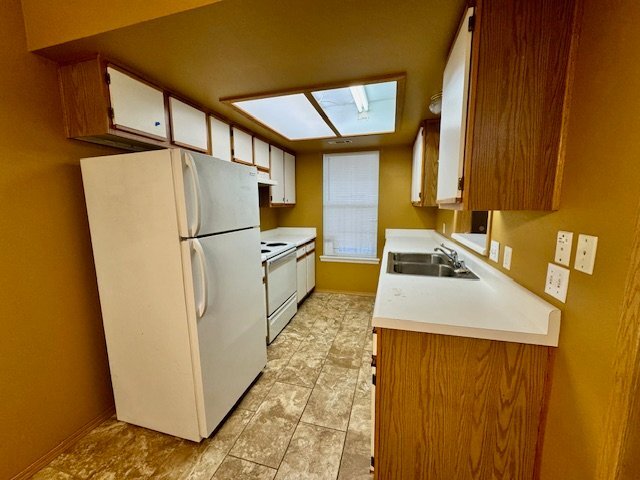 Photo - 417 N Pleasant St Unidad 209