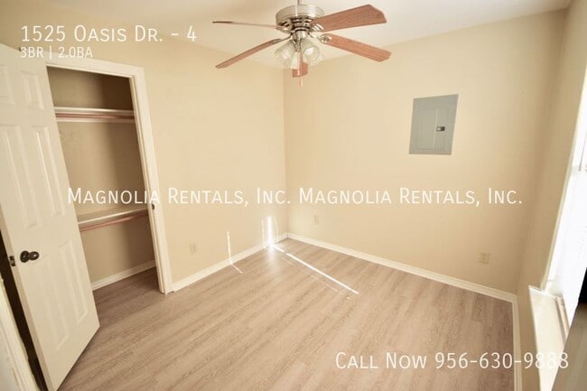 Photo - 1525 Oasis Dr Unit 4