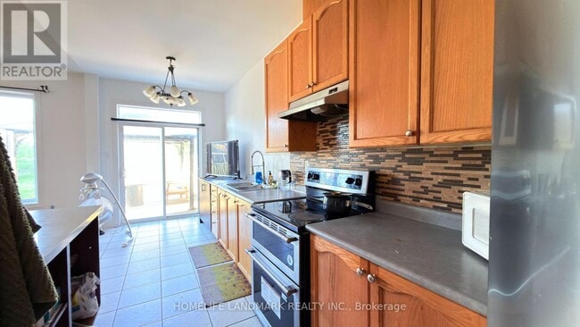 Photo - 37 Seahorse Ave