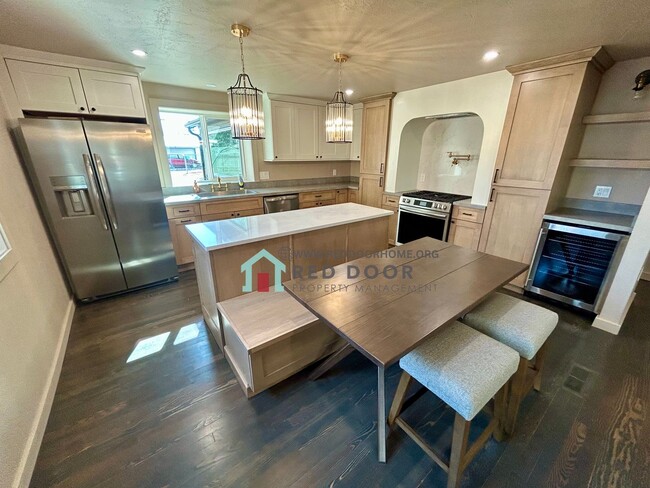 Photo - Spacious 5 bedroom, 3 bathroom single-family home.