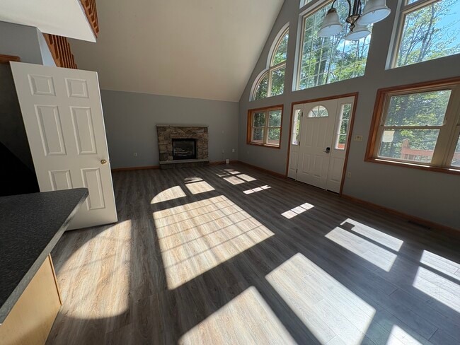 104 Flo Ct