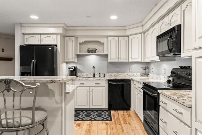 Photo - 1001 Marina Dr Unit 507