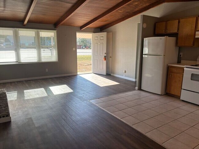 Photo - 4010 Legion Rd