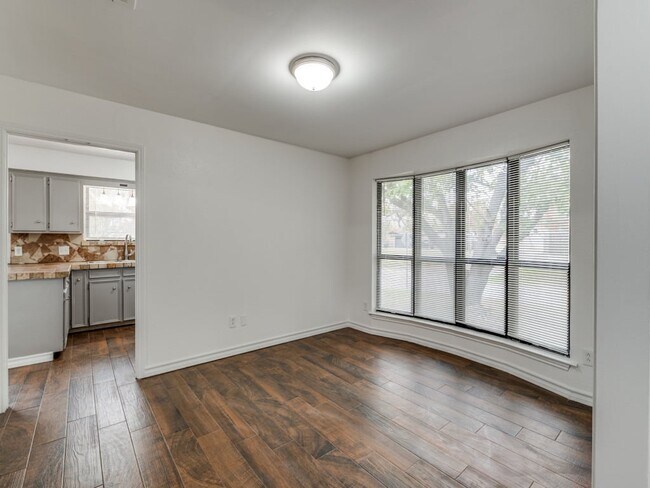 Photo - 6900 Wicks Trail