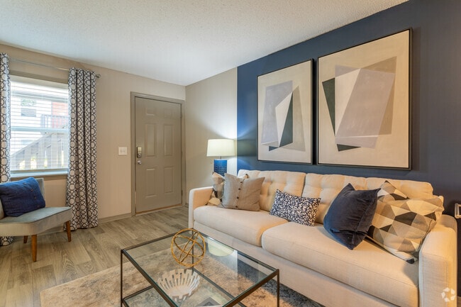 Studio - 440SF - Living Area