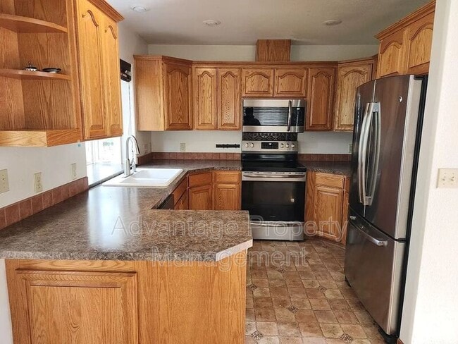 Photo - 494 Nandina St