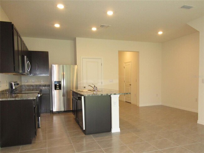 Photo - 33062 Frosted Clover Wy