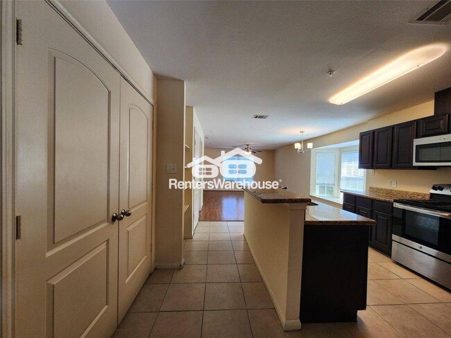 Photo - 1714 Doyle Ct