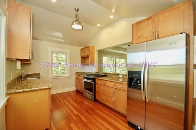 Photo - 317 Montecito Dr
