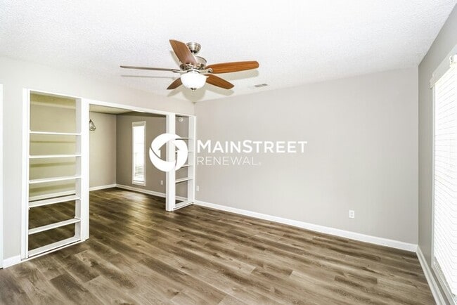 3 Bedroom Pet-Friendly Home in Memphis, TN with Main Street Renewal