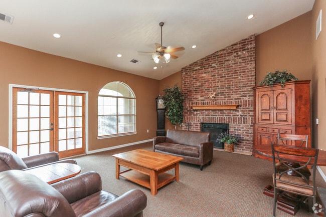 Leasing Office