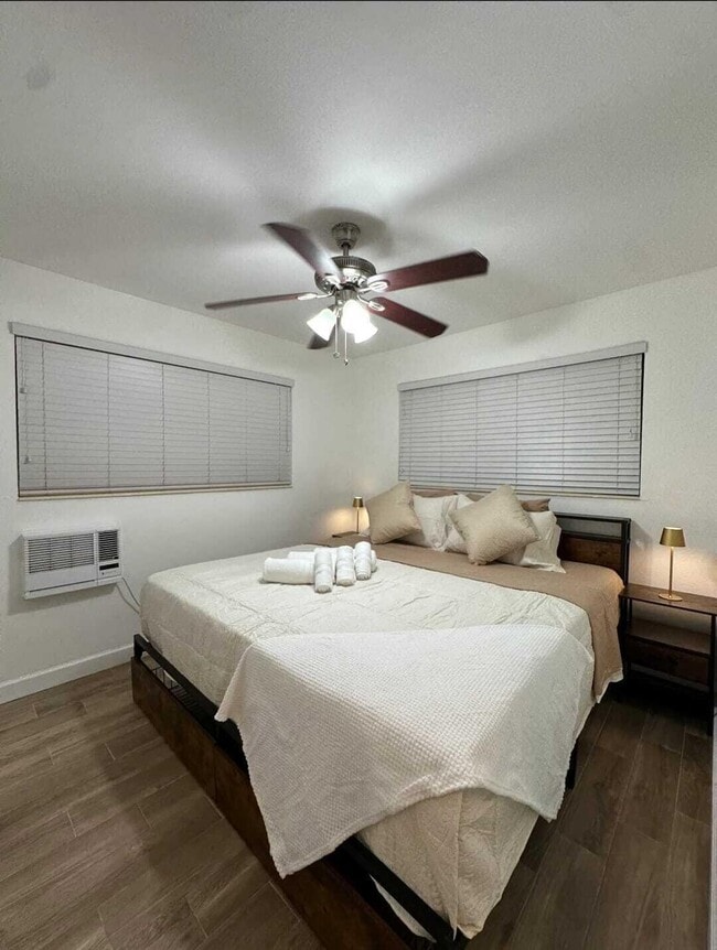 1505 NE 15th Ave Unit 2