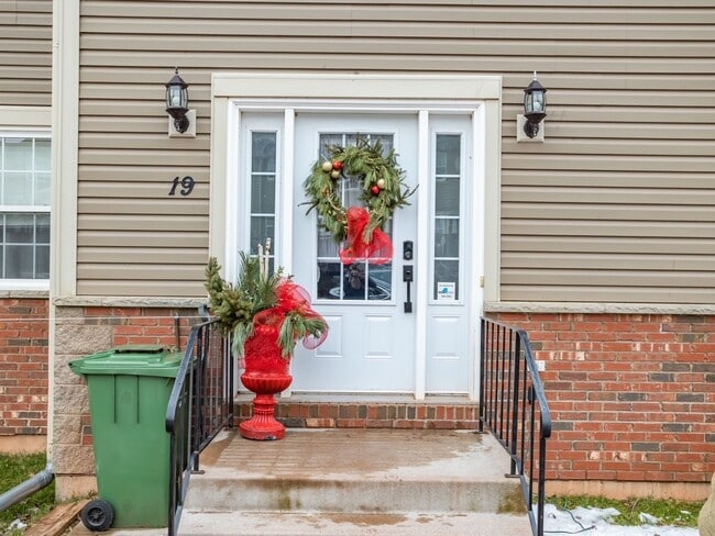 Photo - 19 Cameron Heights