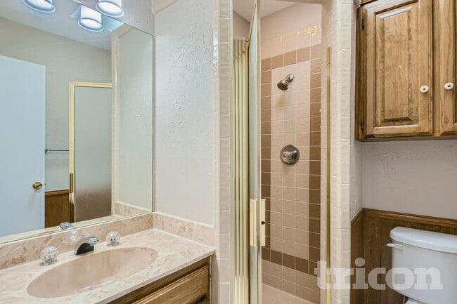 Photo - 4707 Vineyard Trail