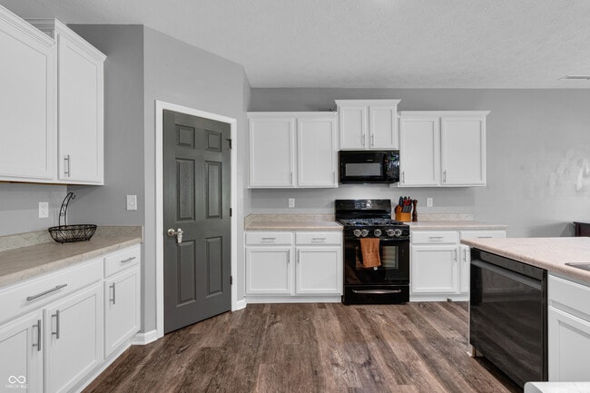 Photo - 70 Blue Lace Dr