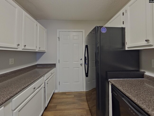 Photo - 108 Quinton Ln