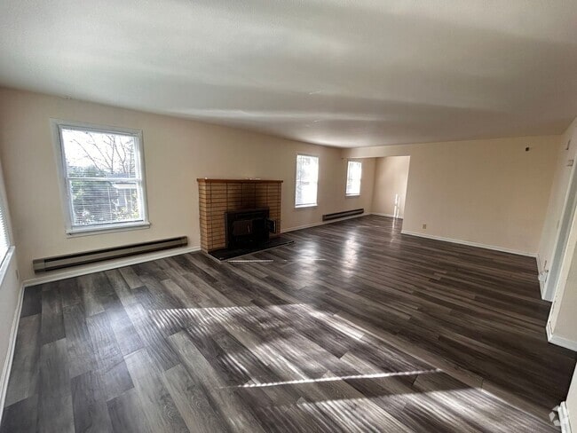 Building Photo - 750 W Cliff Dr Unit 1007 South Lincoln Rental