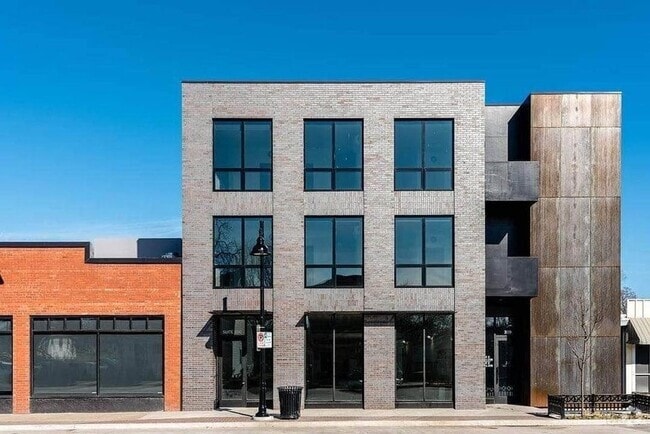 Building Photo - 329 5th St Rental