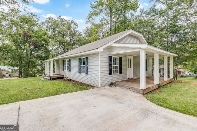 Photo - 322 Stewart St