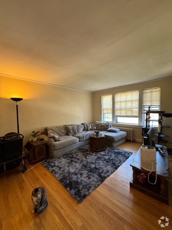 Building Photo - 1429 Martha Washington Dr Rental