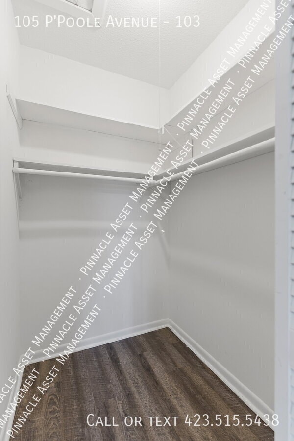 105 P'Poole Ave Unit 103