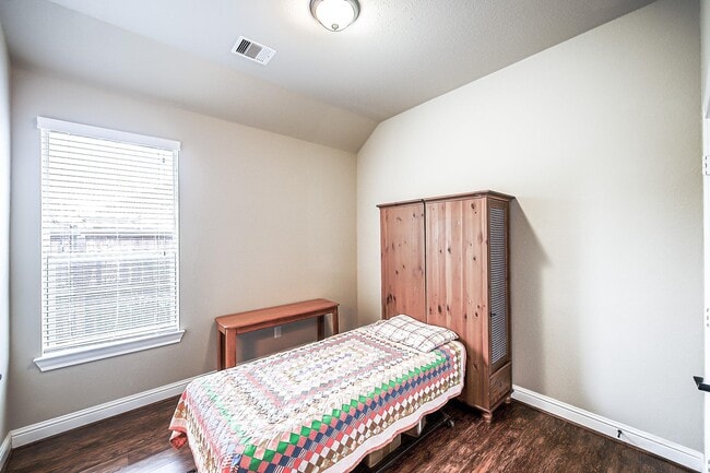 Building Photo - 24211 Olivara Ln