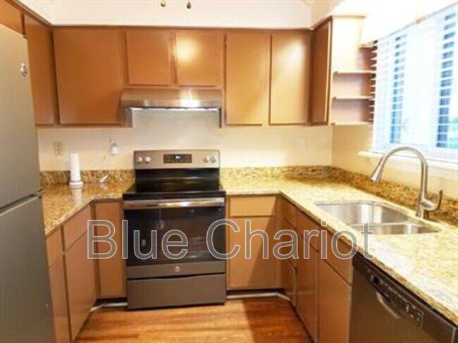 Photo - 3775 Guess Rd