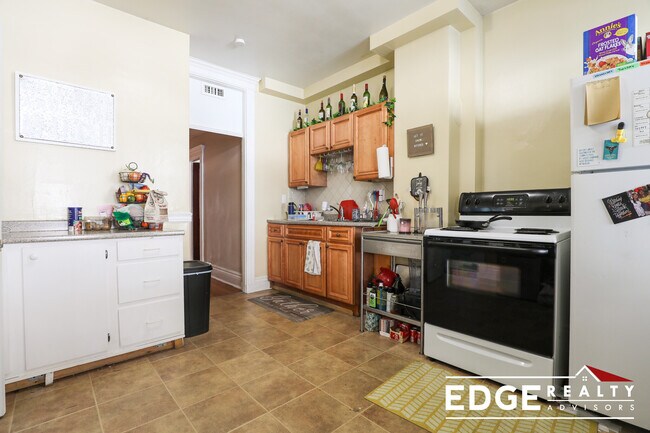 Photo - 1719 Commonwealth Ave Unidad 2