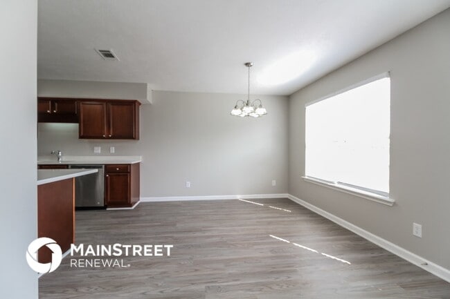 Photo - 675 Holland Ridge Dr