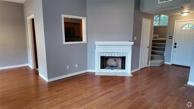 Building Photo - 2405 Northlake Ct Rental