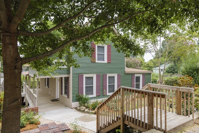 Photo - 319 Oliver St