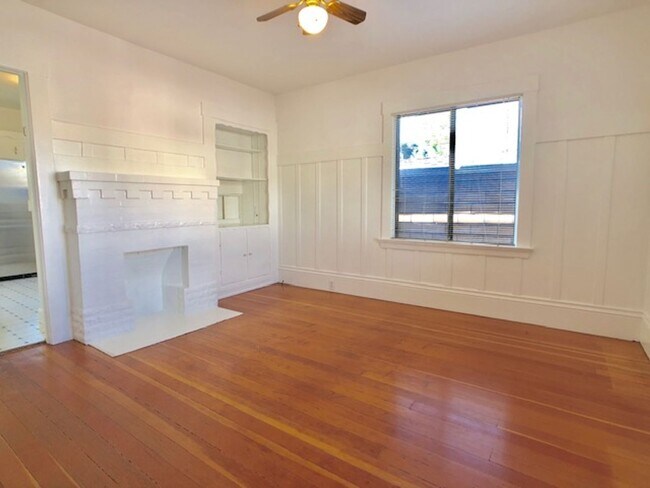 Photo - 1612 Gould Ct